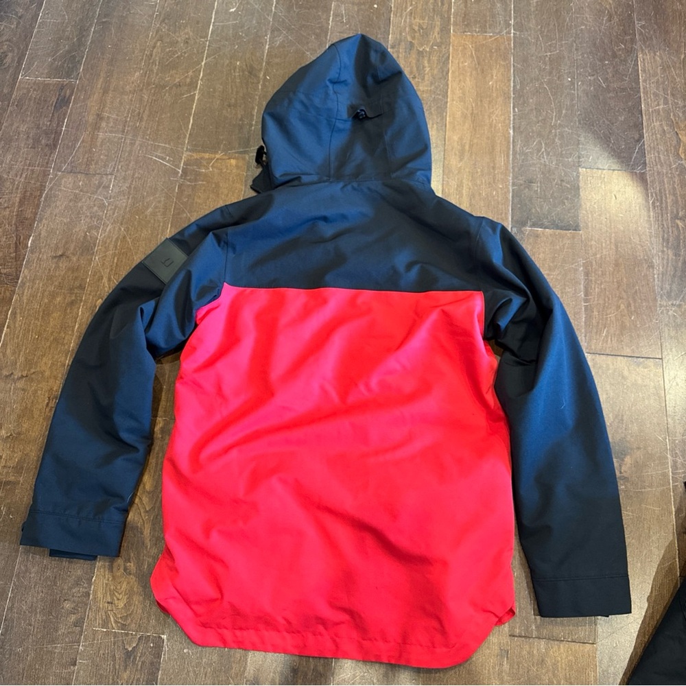 Black and Red Ski Jacket with Weather-Resistant Hood - Picture 3 of 4